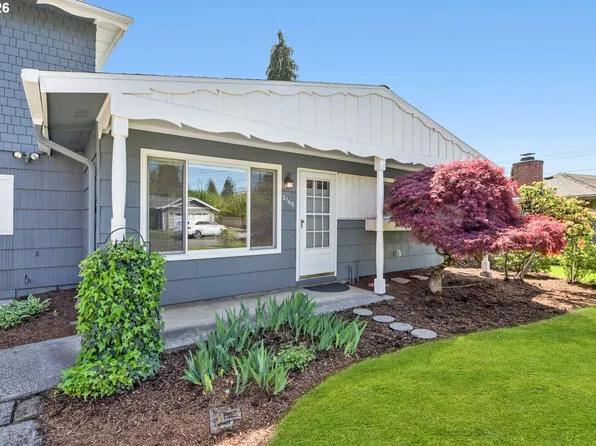 2160 SE Cedar Park Ct, Hillsboro, OR 97123
