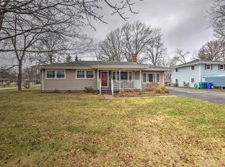 2357 Baker Dr, Decatur, IL 62521