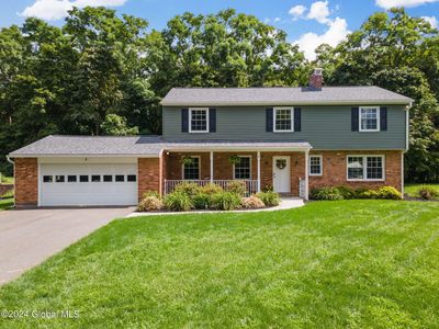 19 Oxford Circle, Troy, NY, 12180