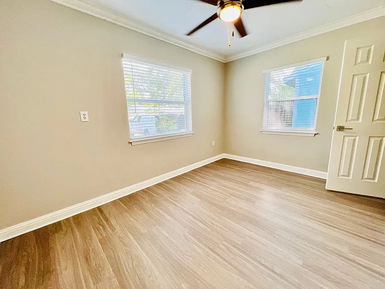 10814 Navajo Dr — Photo 17