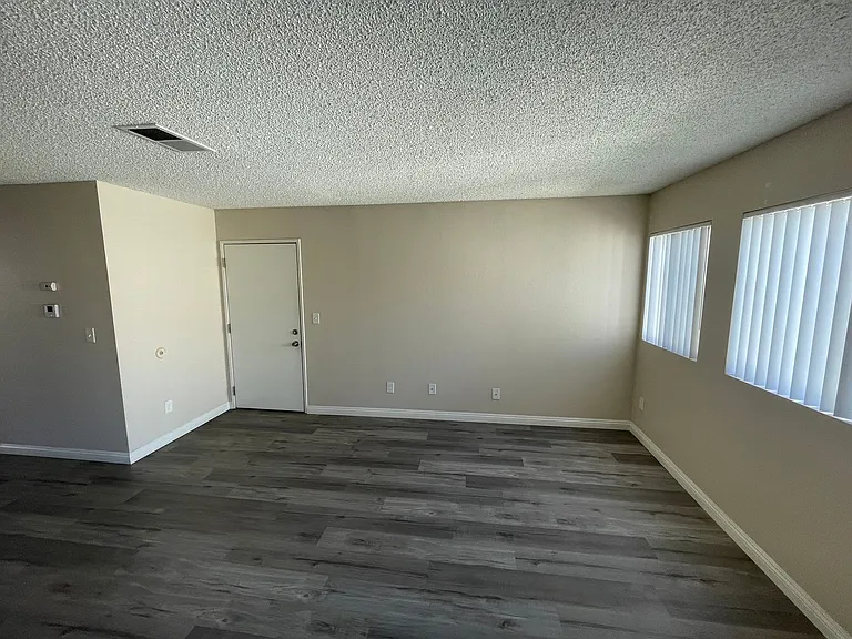 801Paul — Photo 21
