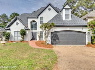 2150 W Fairway Dr, Brandon, MS 39047