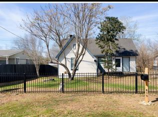819 Sams Dr, San Antonio, TX 78221