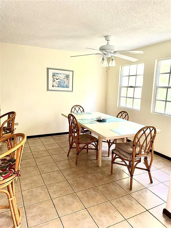 2 bed, 2.0 bath, 1183 sqft, $1,800 — Photo 3