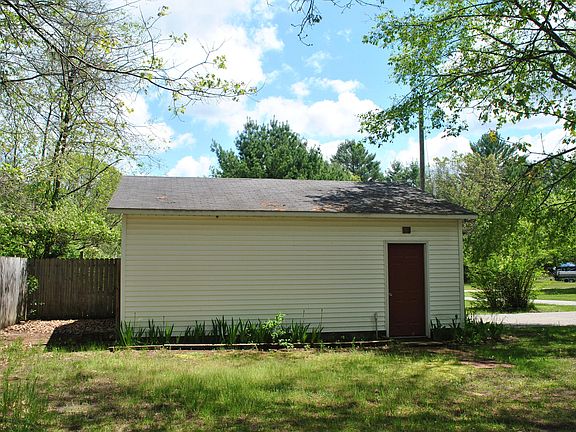 5th image of 5627 S Liberty Way