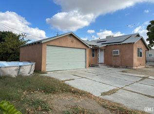1530 Quincy St, Bakersfield, CA 93305