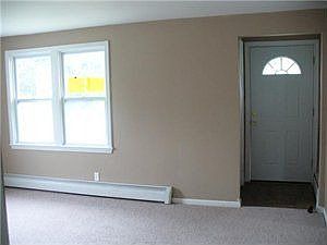4th image of 1598 Moll St