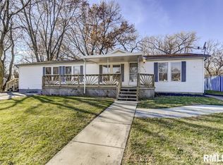 2237 N 3rd St, Springfield, IL 62702