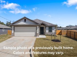 1642 Lucky St, Bryan, TX 77803