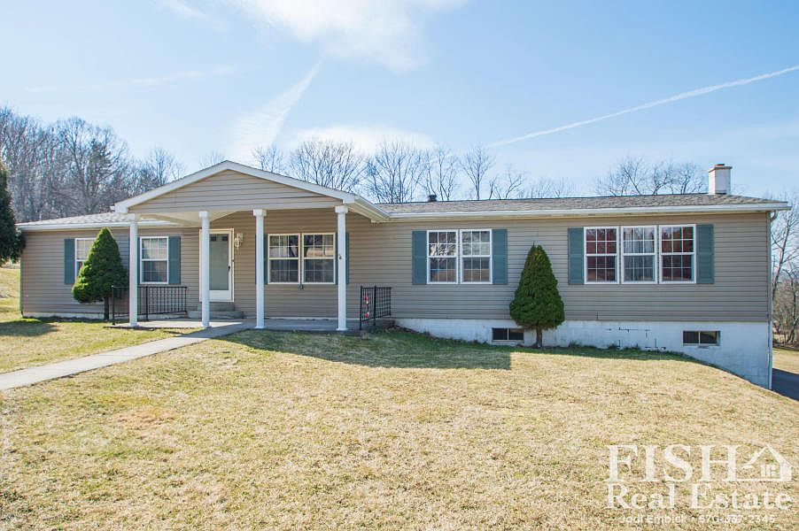 1st image of 66 Woodview Dr