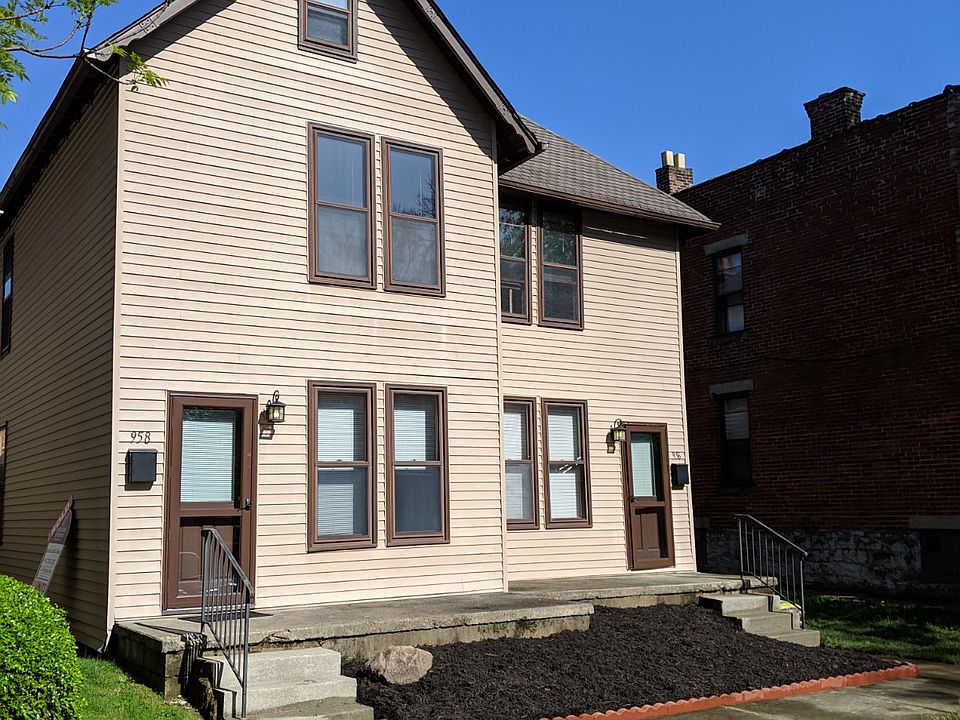 1st image of 956-958 Delaware Ave