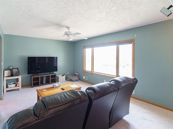 5th image of 1801 Villa Ave