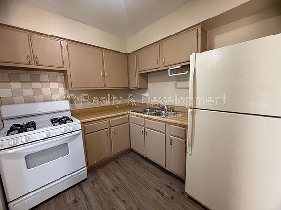 5th image of 808 W College Blvd APT 101