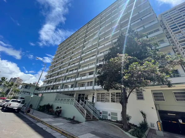 445 Kaiolu St, Honolulu, HI