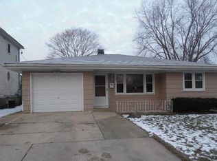 1109 Wilcox St, Joliet, IL 60435