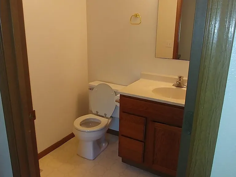 408 Clay St — Photo 13
