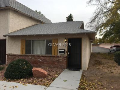 725 Greenbriar Townhouse Way, Las Vegas, NV, 89121