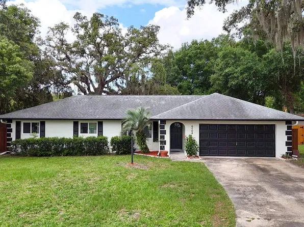 8404 Singapore Ct, Orlando, FL 32817