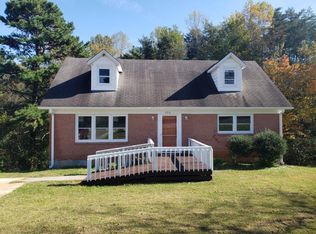 372 Trott Cir, Martinsville, VA 24112