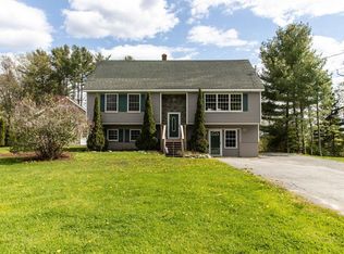 15 Ridgeview Ln, Veazie, ME 04401