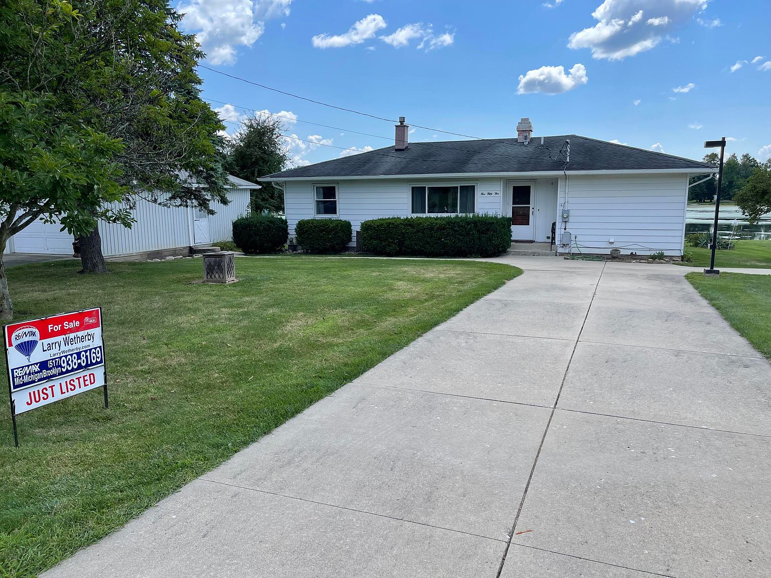 555 Norvell Beach Dr, Brooklyn, MI 49230 Zillow