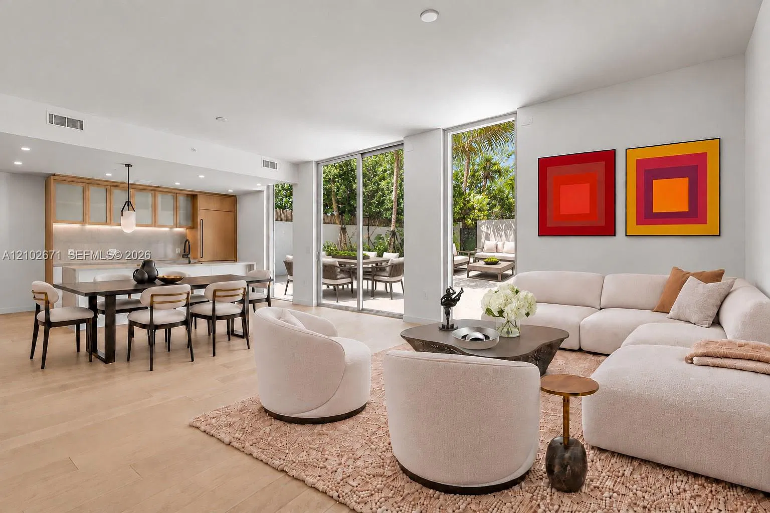 2 bed, 2.5 bath, 2261 sqft, $15,000 — Photo 4