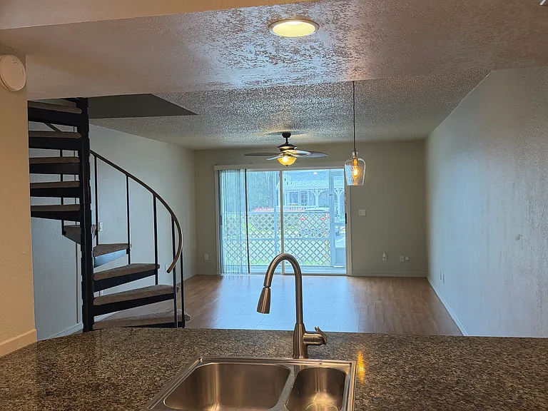 1288 Cypress Cove Ct — Photo 10