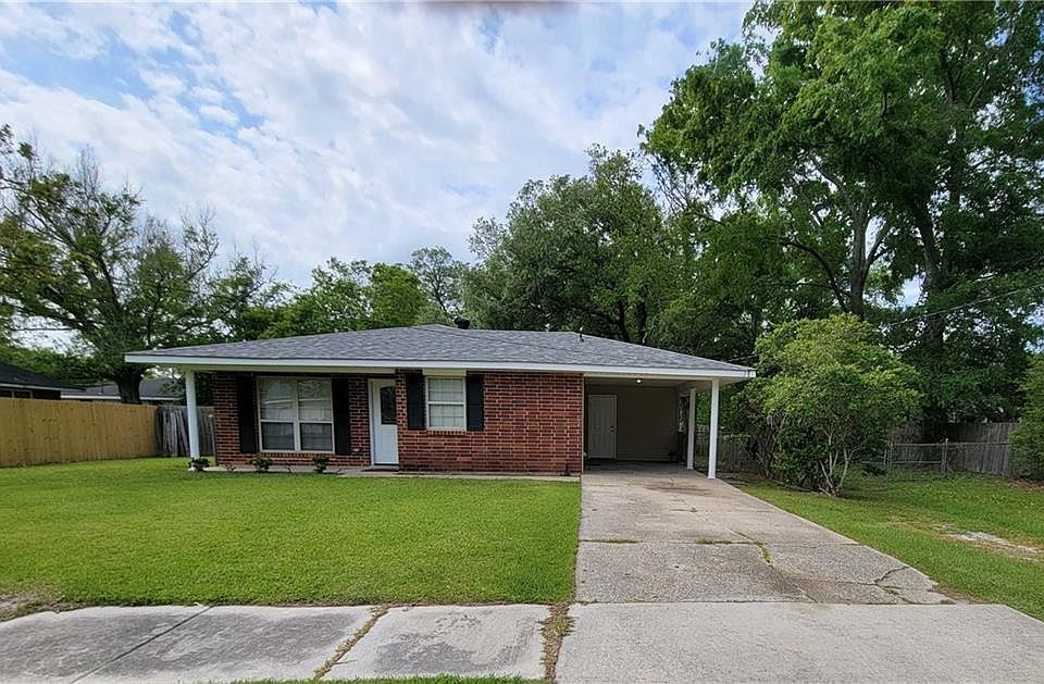 1st image of 3835 Arrowhead Dr