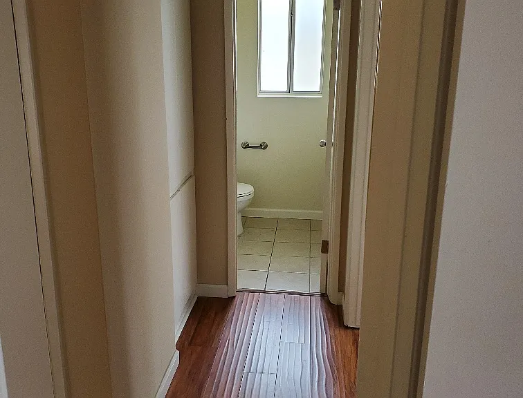 10243 Samoa Ave #203 — Photo 9