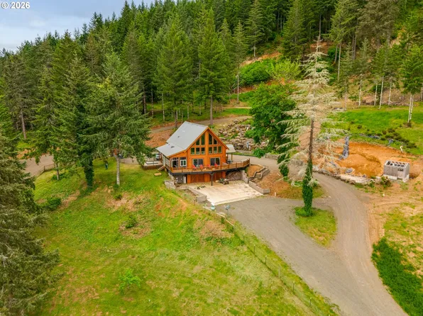 24218 Vaughn Rd, Veneta, OR 97487
