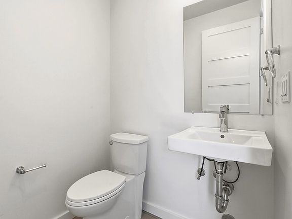 4th image of 1286 Osceola St