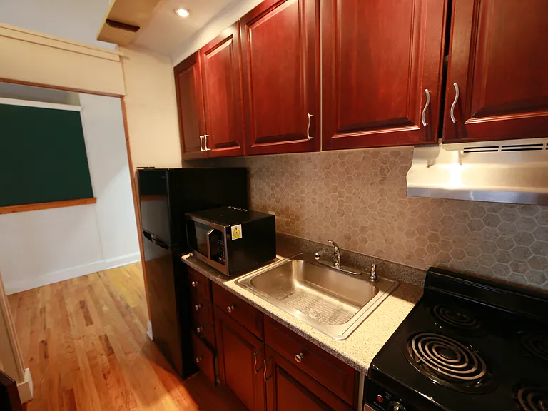 94 Washington St #20 — Photo 11