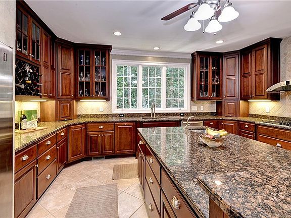3rd image of 113 Birkdale