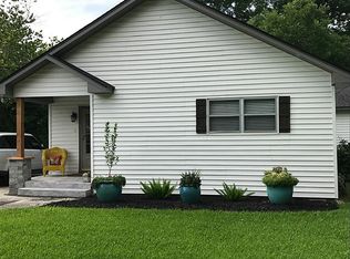 1402 Bob Smith Rd, Baytown, TX 77521