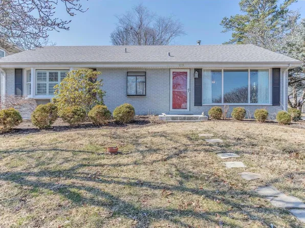1035 Windemere Ave, Saint Louis, MO 63131