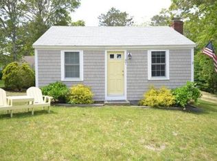 37 Beach Hills Rd, Dennis Port, MA 02639