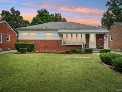 15061 Pennsylvania Ave, Allen Park, MI, 48101