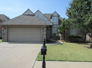 16601 Covington Mnr, Edmond, OK 73012