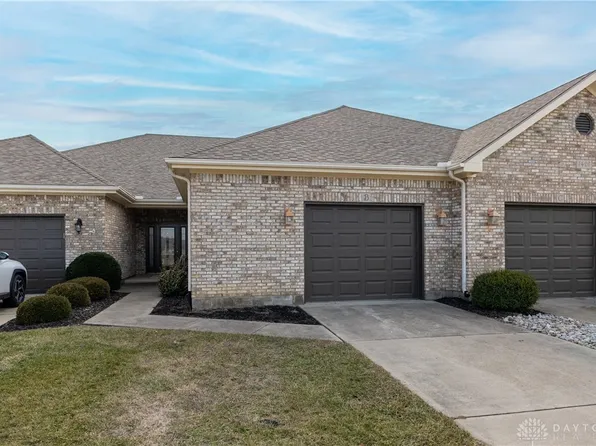 1426B Paul Revere Way, Troy, OH 45373