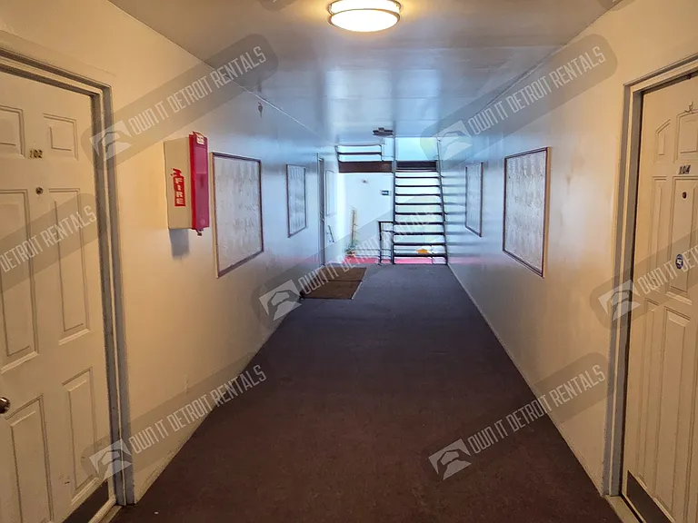 19131 Lahser Rd — Photo 4