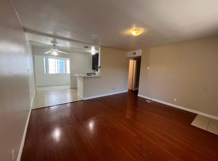 24370 Newhall Ave #1, Newhall, CA 91321