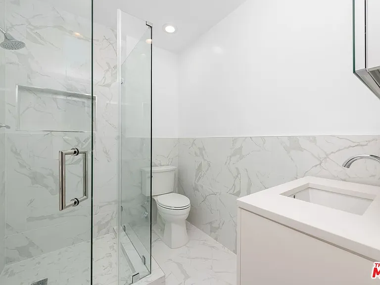 2316 Selby Ave — Photo 26