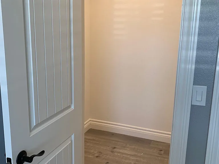 189 Serena Way — Photo 13
