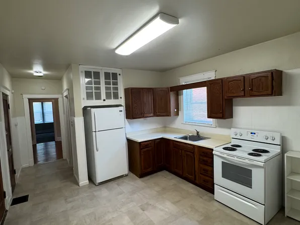 4600 Quincy St APT 1W, Saint Louis, MO 63116