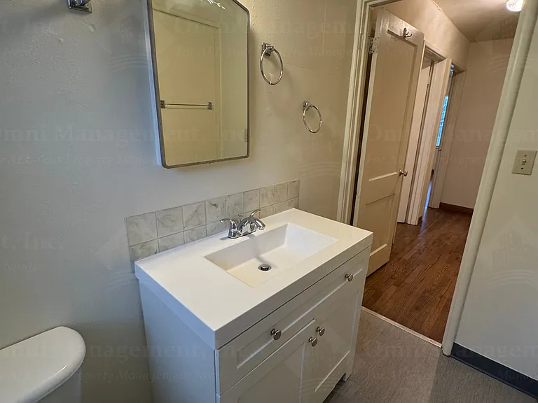 426 NE 63rd Ave #3 — Photo 7