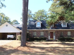 15 Katherine St, Laurel, MS 39440