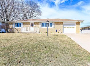 2617 W Greenbrier Ln, Peoria, IL