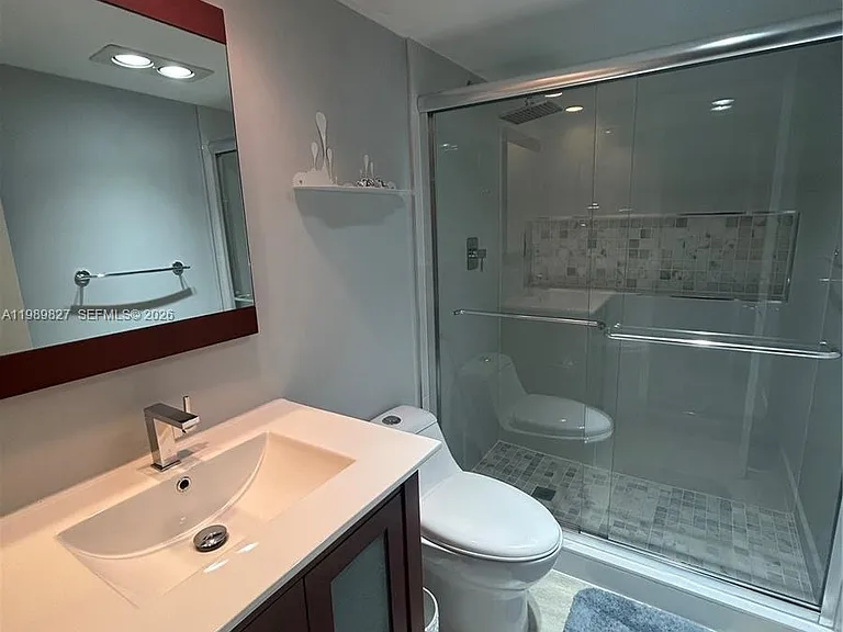4017 N Cypress Dr #102 — Photo 10