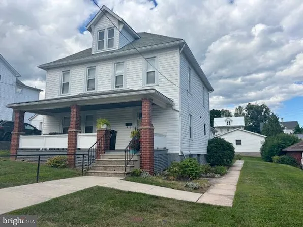 77 W College Ave, Frostburg, MD 21532