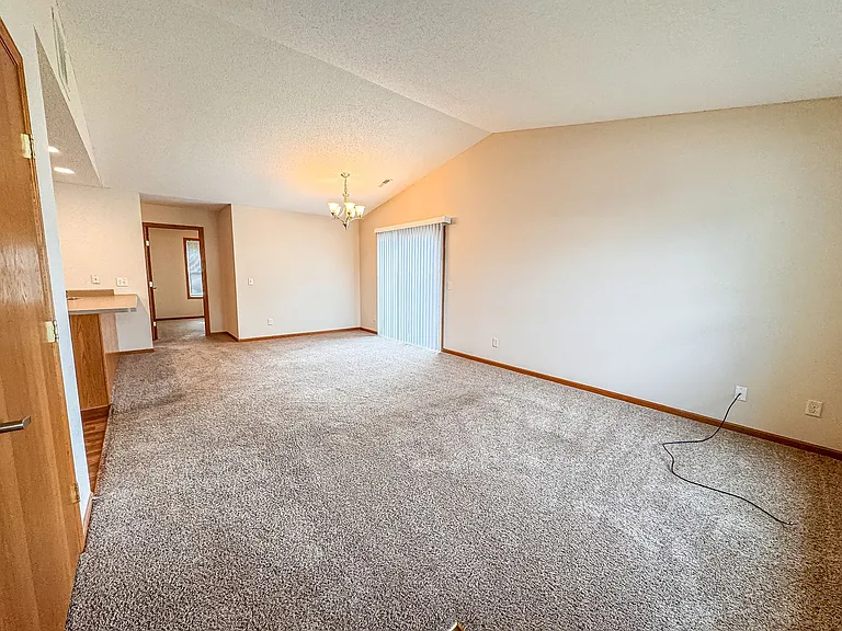1582B Gunston Dr — Photo 6